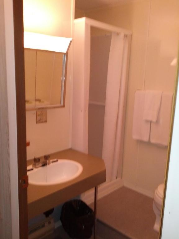 Bear Country Inn Churchill Chambre photo